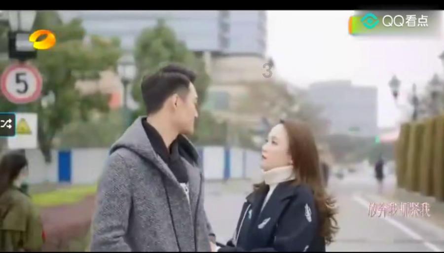 和女孩聊天总是回复哦哦，怎么办？